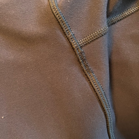 Fabletics Powerhold Leggings - Picture 4 of 4